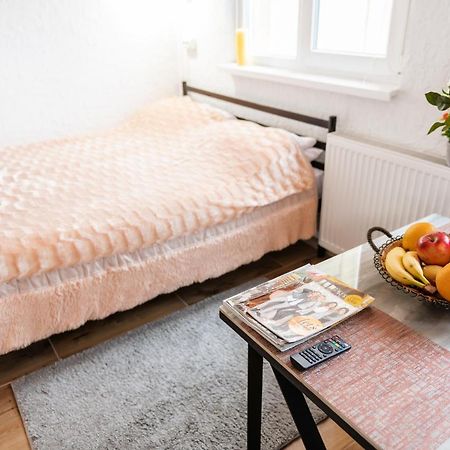 Appartement Найкраще Розташування У Місті Нові Smart-Квартири à Oujhorod Extérieur photo